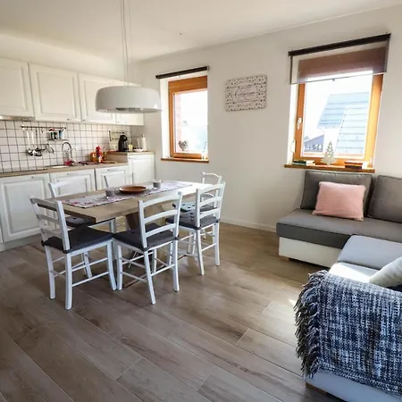 - Old Appartement *
